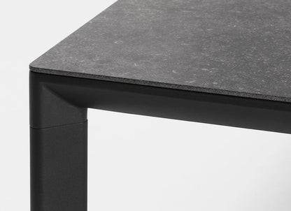 Table en céramique Addis