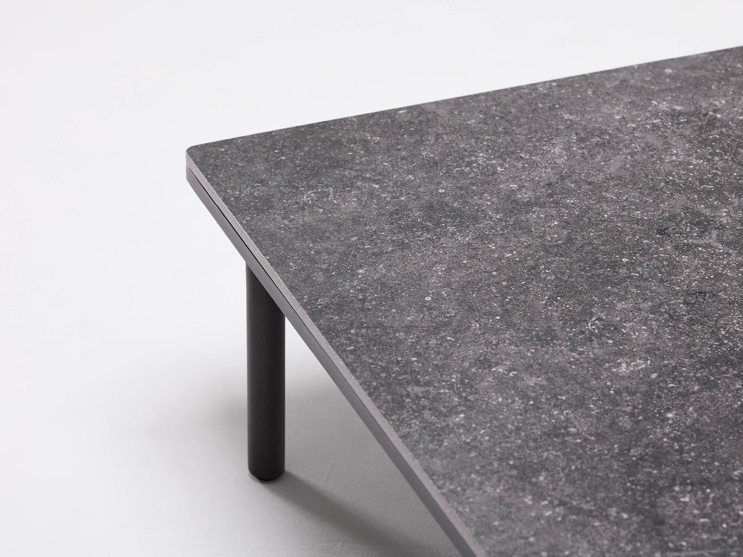 Table basse en céramique Addis