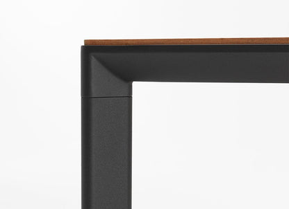 Table Addis en teck et aluminium