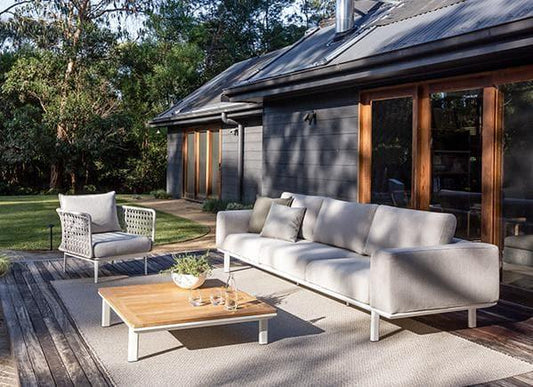 Fauteuil lounge tissé Aireys