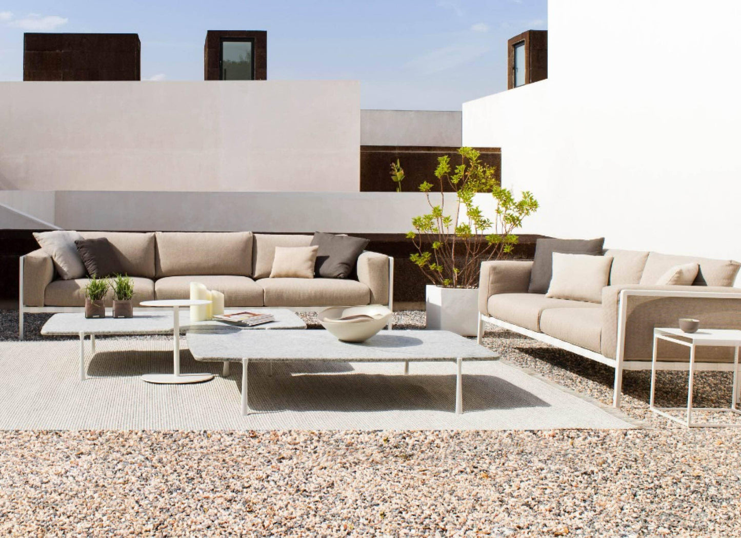 Table basse rectangulaire Branch avec plateau en teck : 20 % de réduction