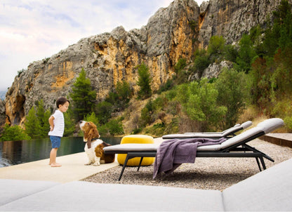 Fauteuil Branch blanc avec coussin rayé