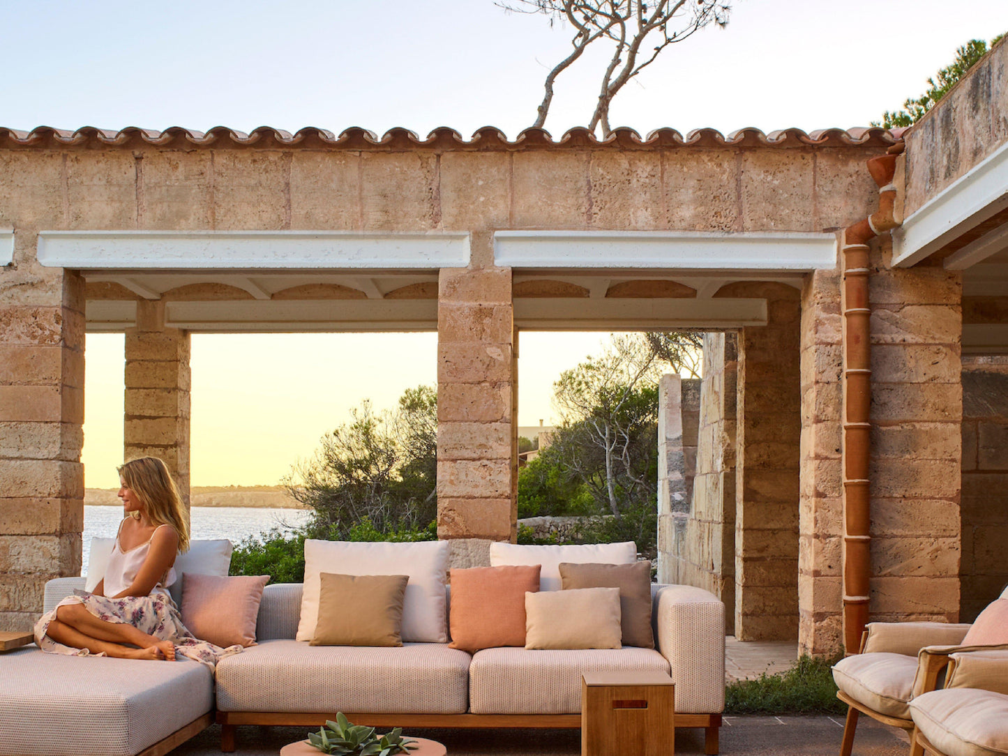 Canapé Vis a Vis en maille Silverstone